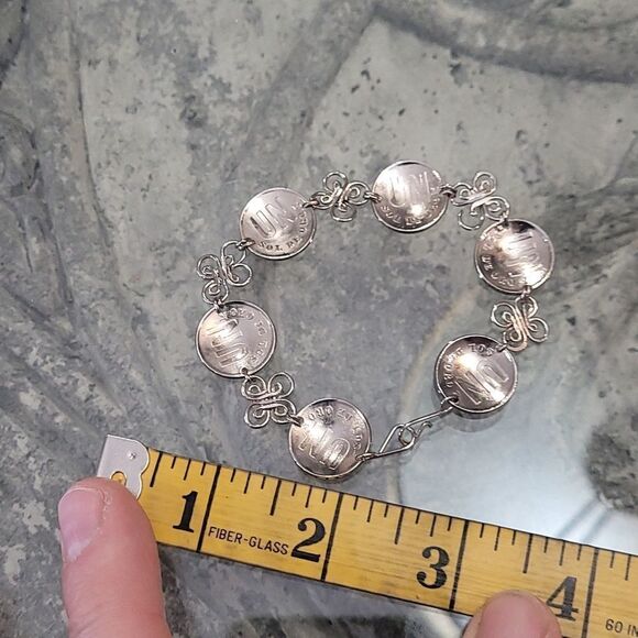 SILVER TONE PERUVIAN COIN HANDMADE BRACELET - Picture 4 of 4